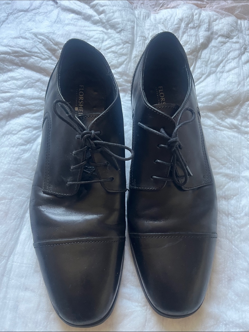 Florsheim Black Leather Cap-Toe Derby Dress Shoes